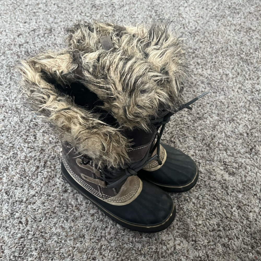 Womens sorel boots
